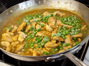 chicken-curry-adding-chicken-peas