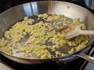 quinoa-pilaf-cooking-onions