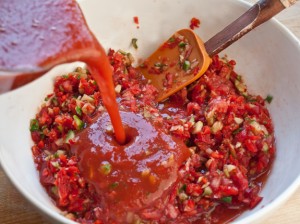 adding-tomato-juice