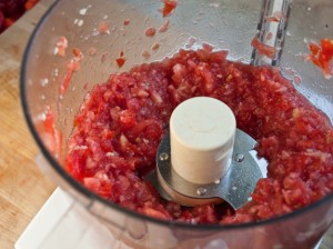 chopped-tomatoes-and-garlic