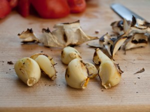 peeled-garlic