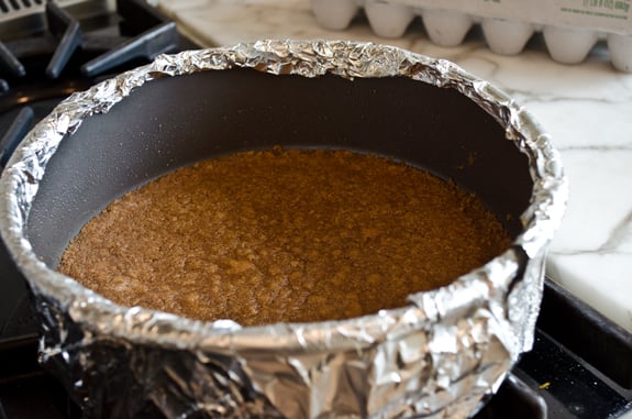 baked-gingersnap-crust
