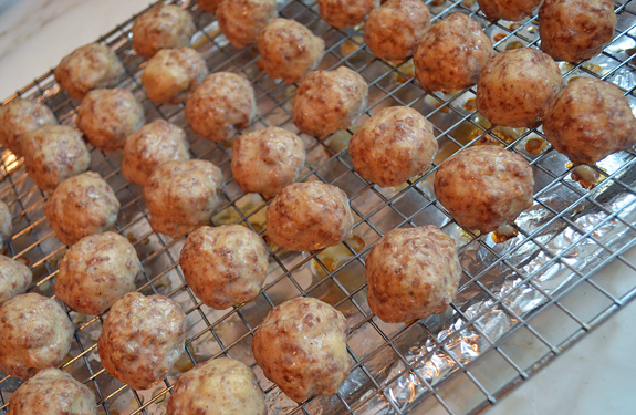 How long do you bake meatballs?