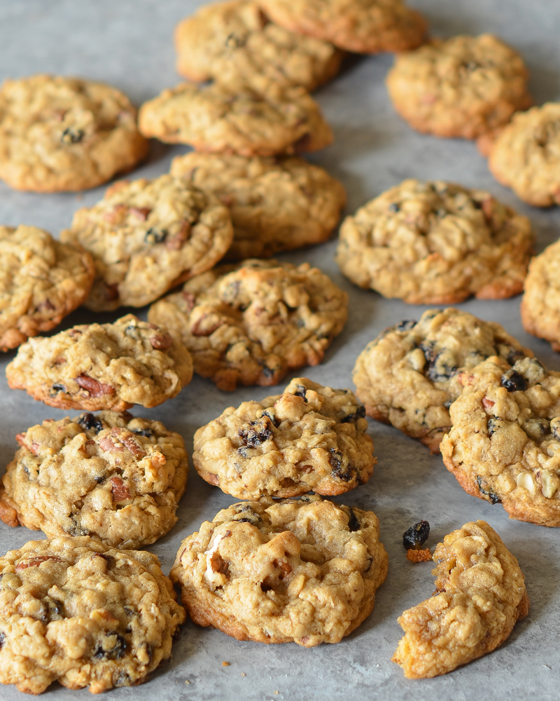 how to make oatmeal raisin cookies