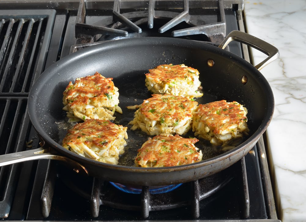 Maryland Crab Cakes with Quick Tartar Sauce Once Upon a Chef