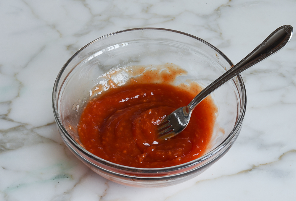 whisked horseradish sauce