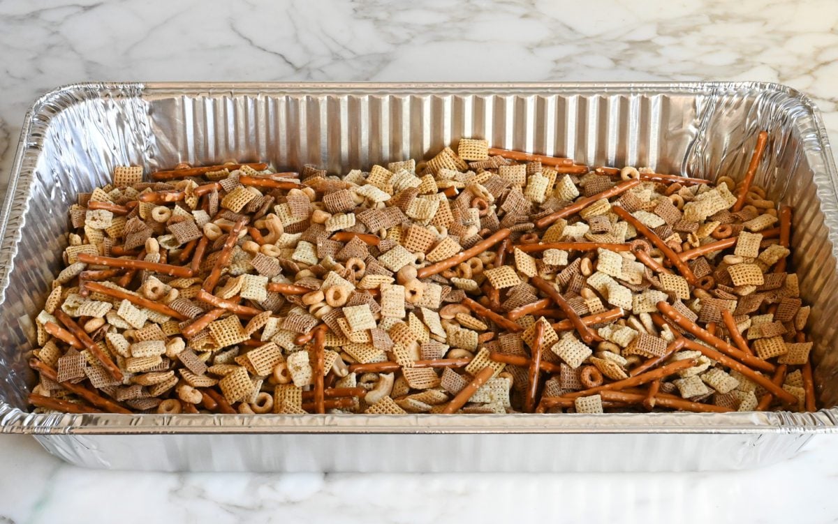 chex ingredients in aluminum pan