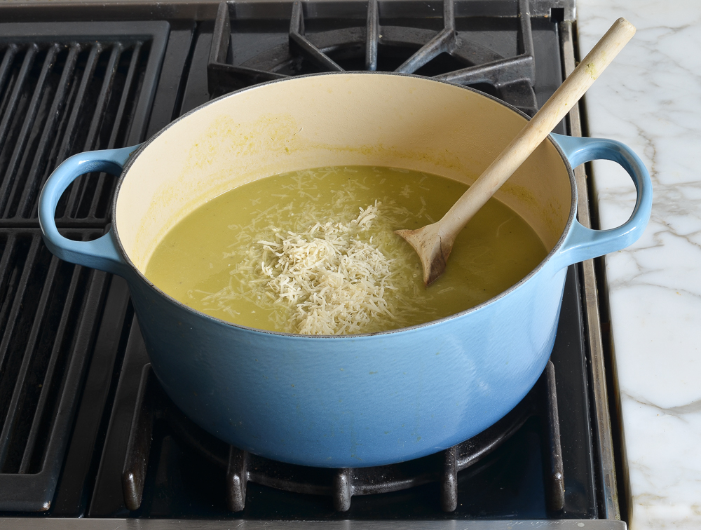 How to Make Asparagus Soup with Lemon and Parmesan