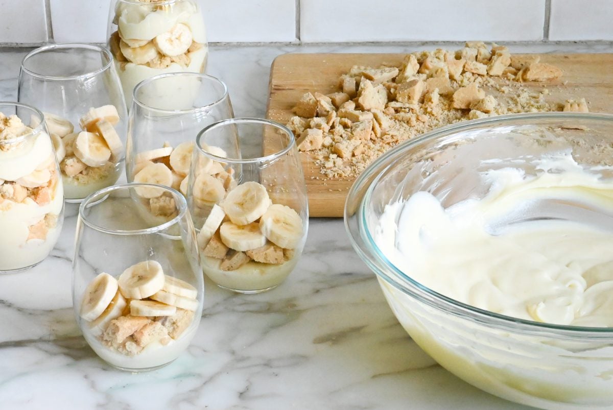 assembling banana pudding parfaits