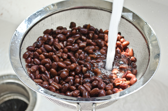 rinsing-beans