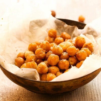 Bowl of crispy roasted chickpeas