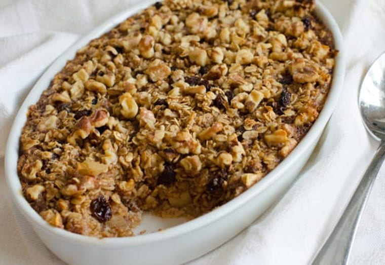 Amish-Style Baked Oatmeal with Apples, Raisins and Walnuts