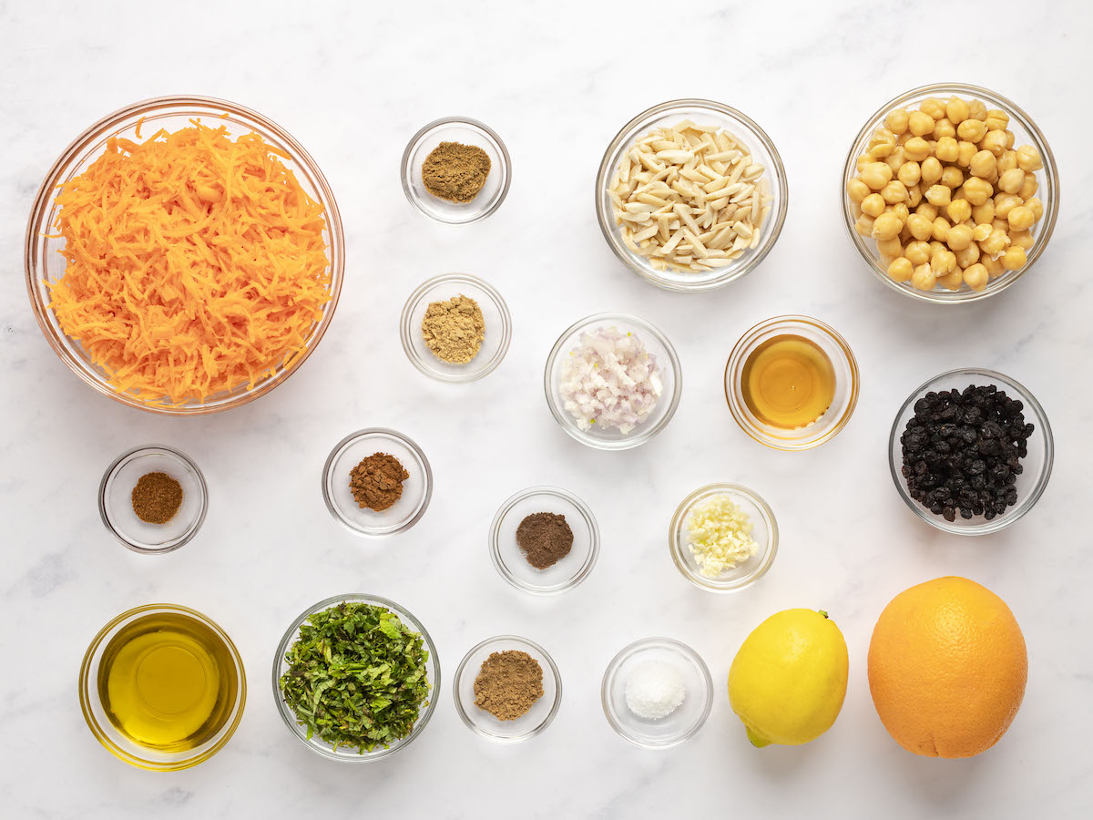 moroccan-spiced carrot and chickpea salad ingredients.