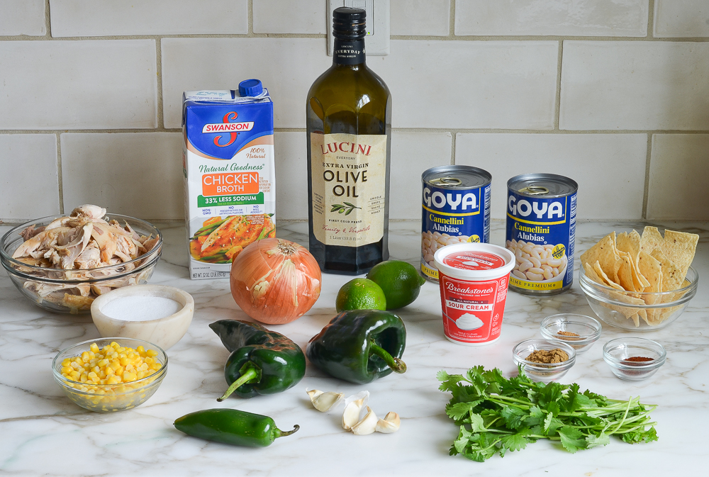 ingredients for white chicken chili