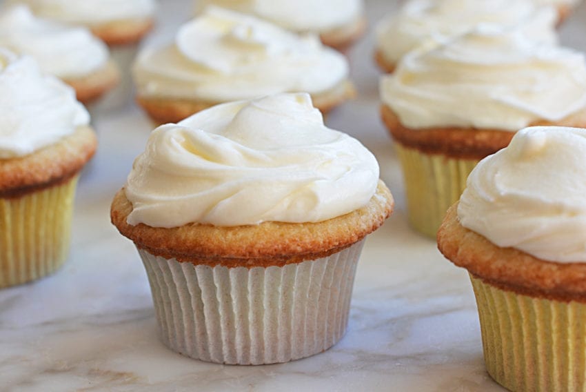 Vanilla Buttermilk Cupcakes with Cream Cheese Frosting ...
