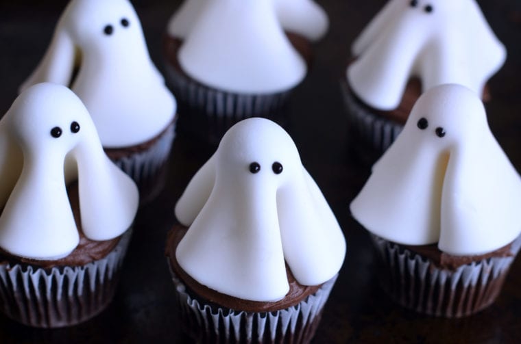Ghost Cupcakes - Once Upon a Chef