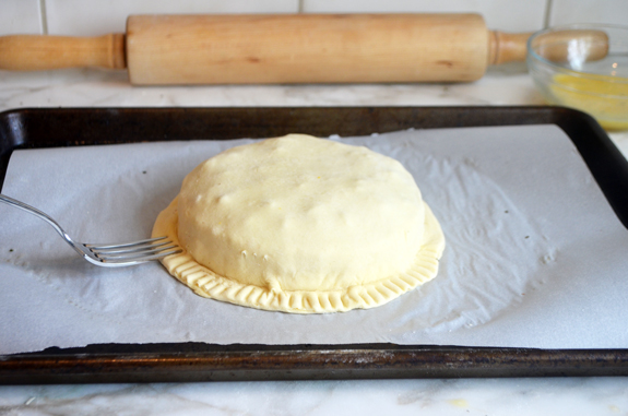 crimping edges of puff pastry