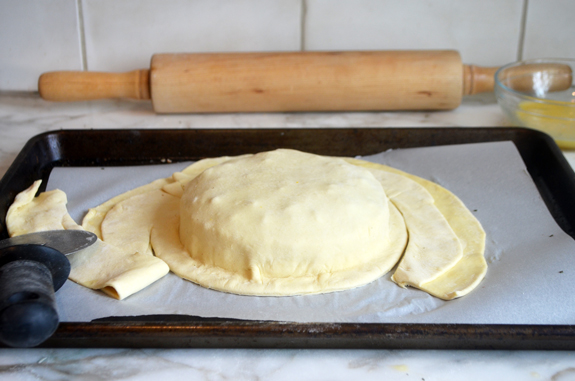 trimming puff pastry