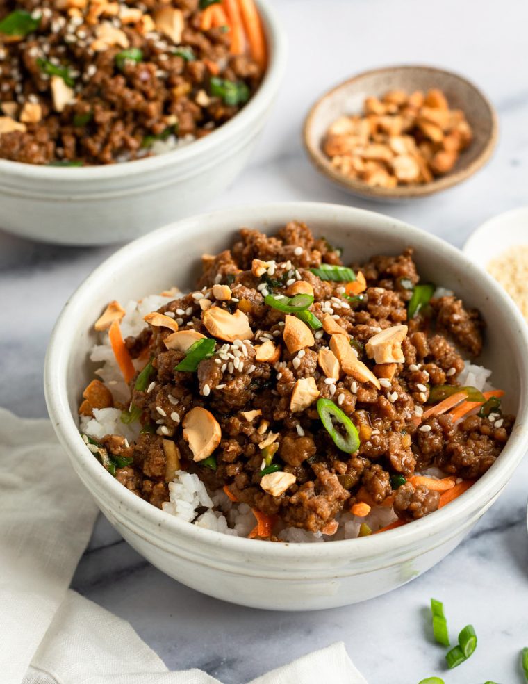 Bowls with Hoisin beef and rice.