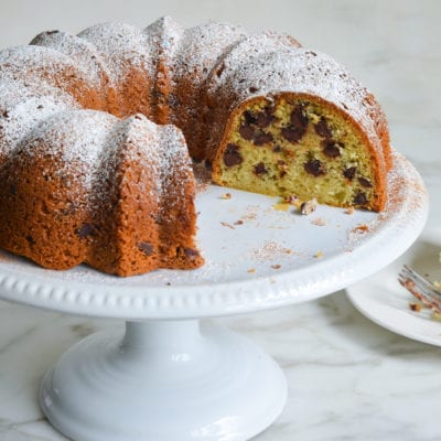 sour cream chocolate chip coffee cake