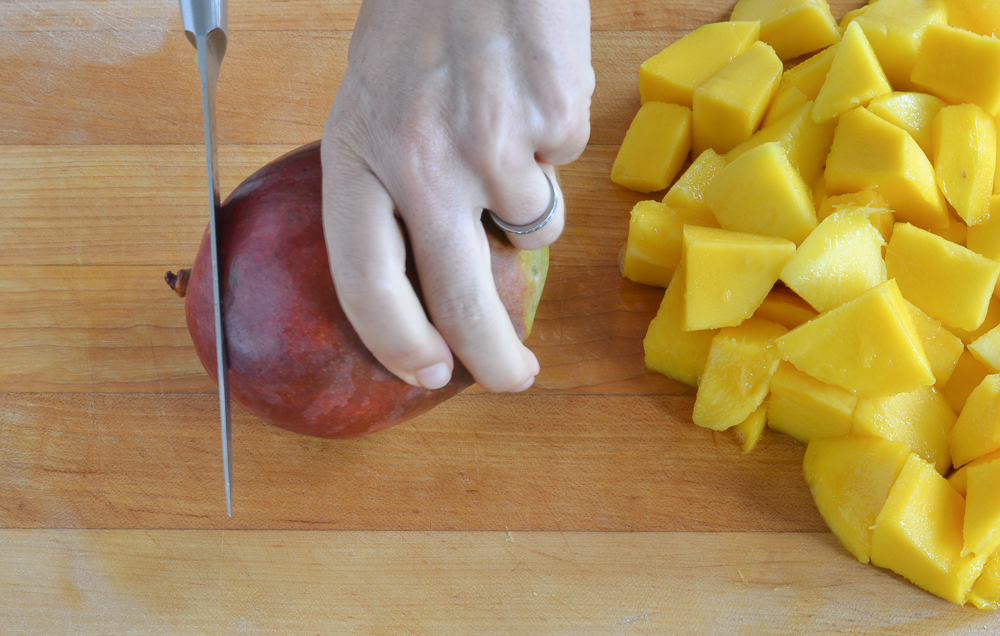 How To Cut A Mango The Safe And Easy Way,How Much Do Horses Cost To Buy