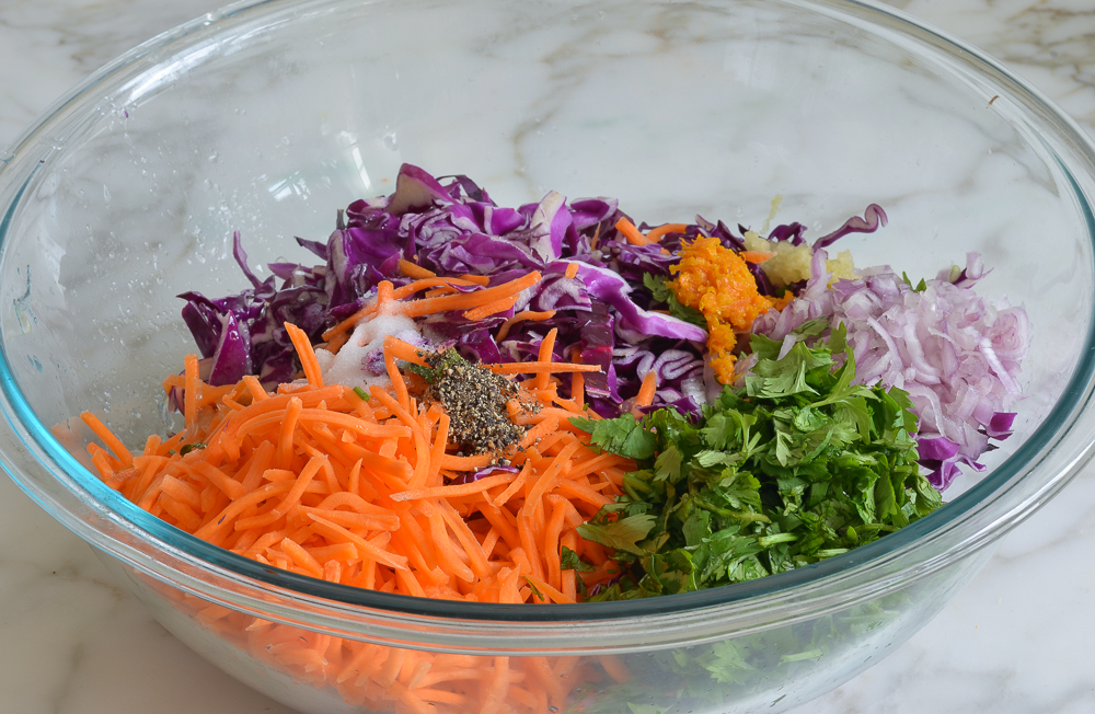 how to make sweet & tangy slaw