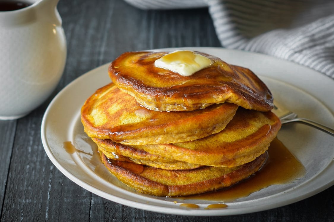 Fluffy Pumpkin Pancakes (Crispy Edges)