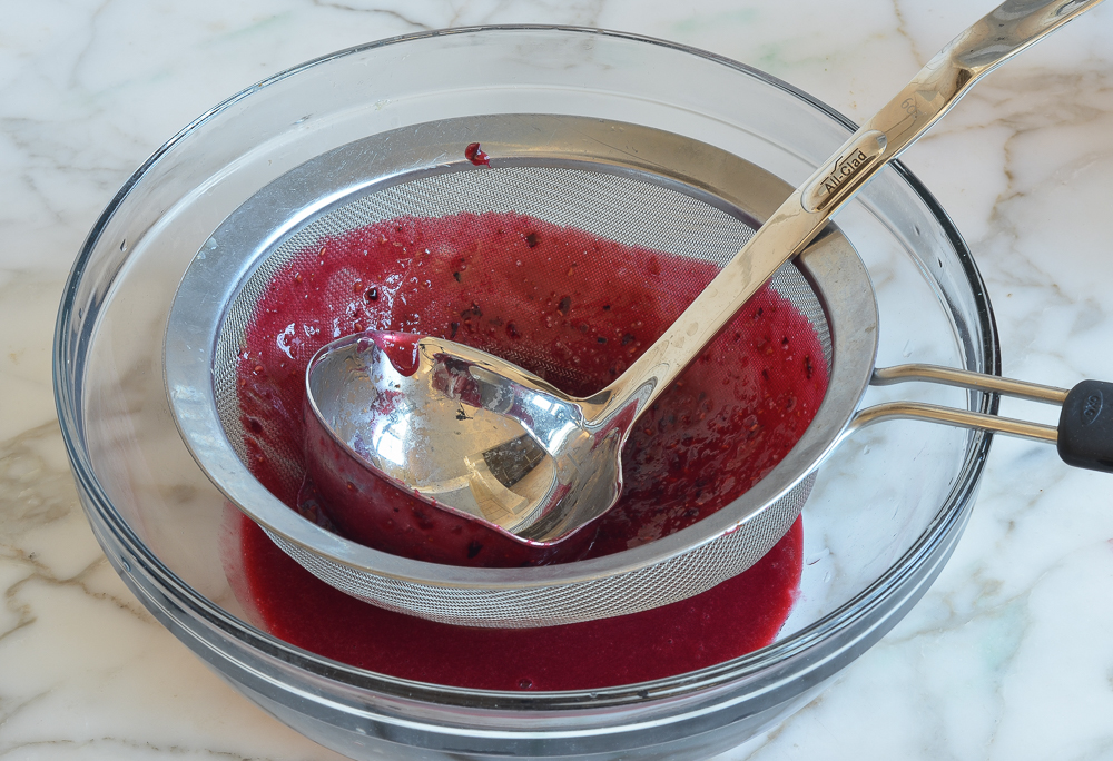 how to make berry sauce