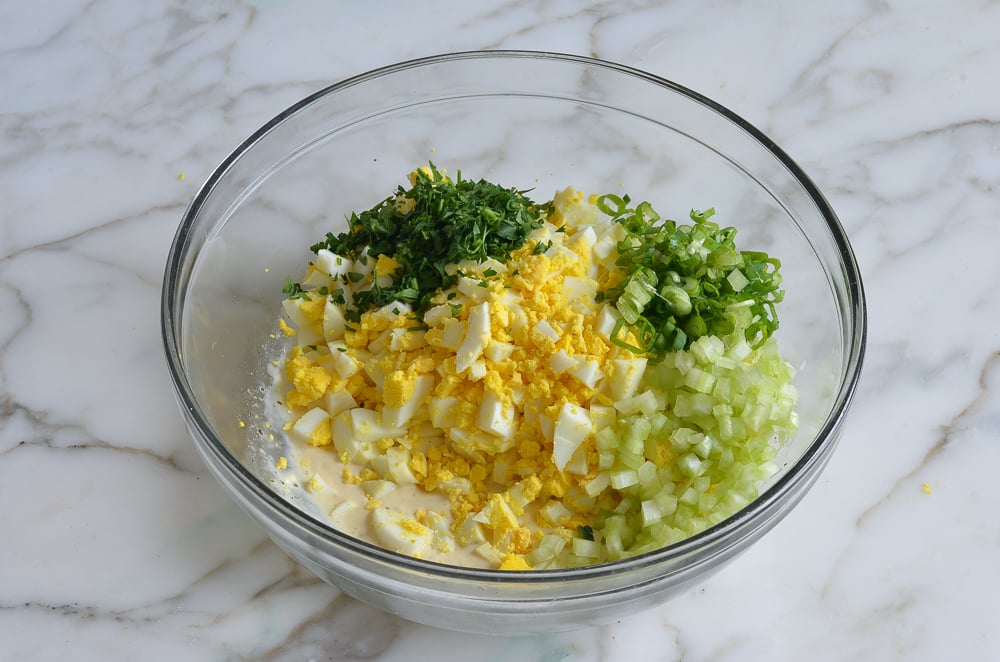 how to make egg salad