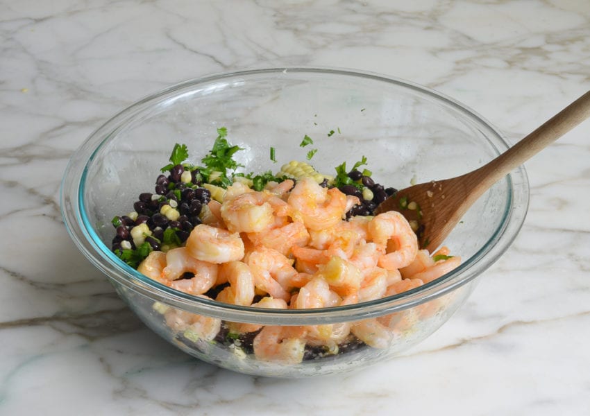 how to make black bean and shrimp salad
