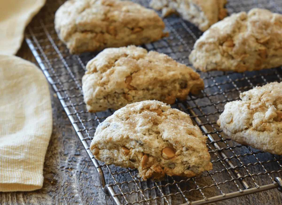 Butterscotch Pecan Scones-image
