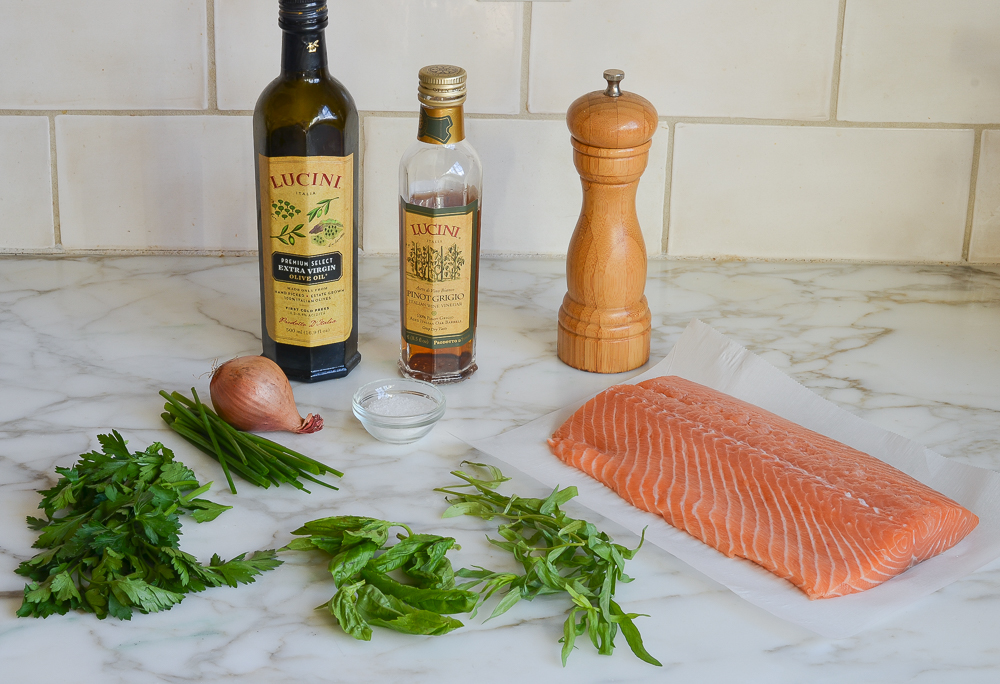 Salmon ingredients including olive oil, pinot grigio, and salmon.