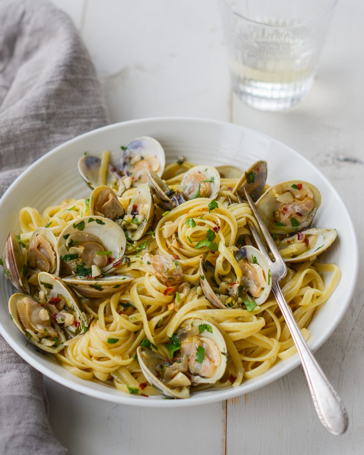 RestaurantStyle Linguini with Clams Once Upon a Chef