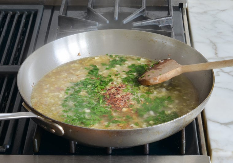 RestaurantStyle Linguine with Clams Once Upon a Chef