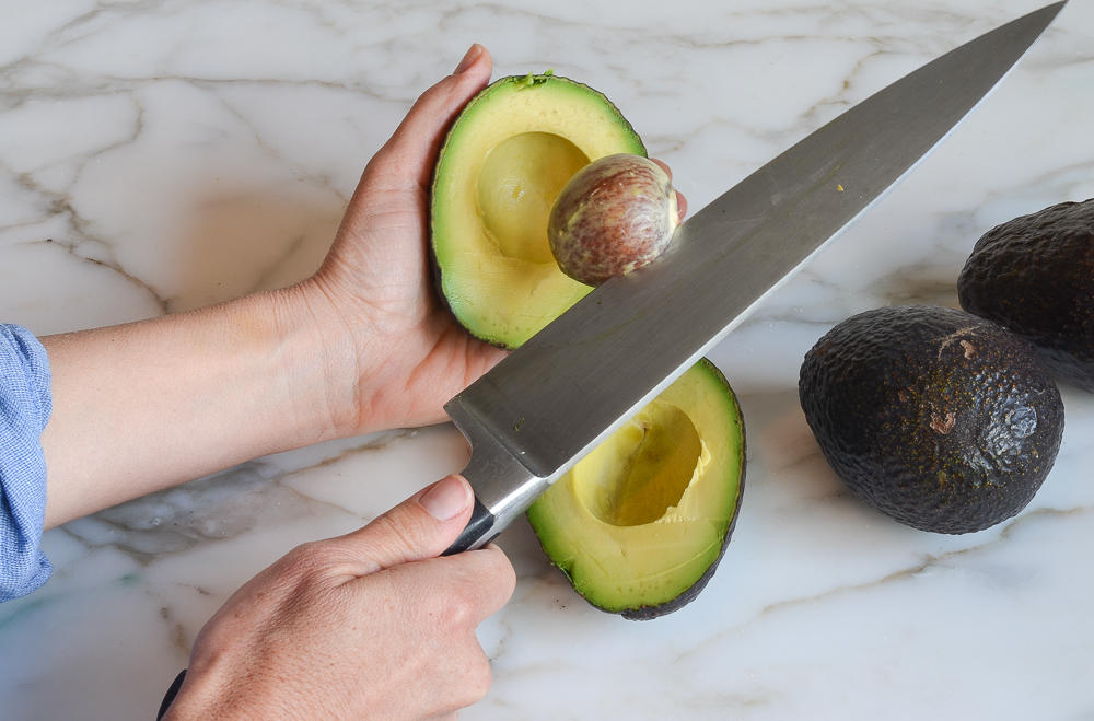 how to pit an avocado -- removing the pit