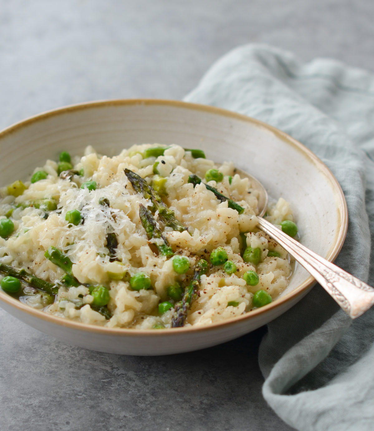 Risotto with Asparagus and Peas 