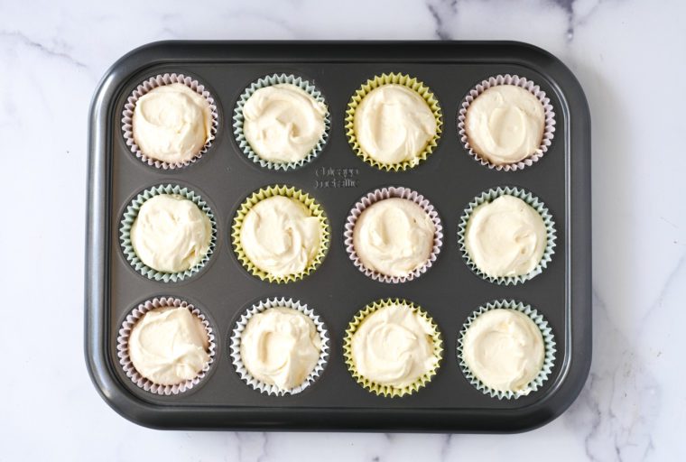 vanilla cupcakes ready to bake