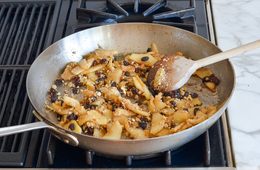 apple strudel filling cooling in pan