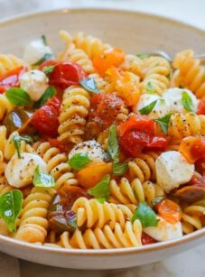 fusilli alla caprese