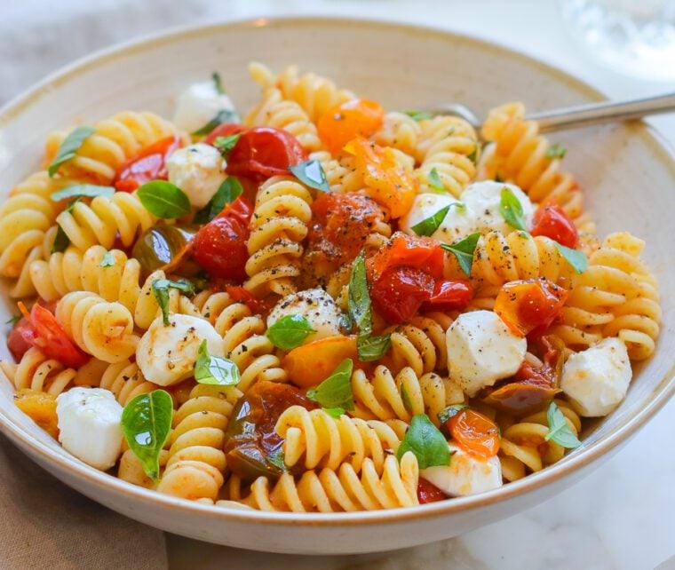 fusilli alla caprese