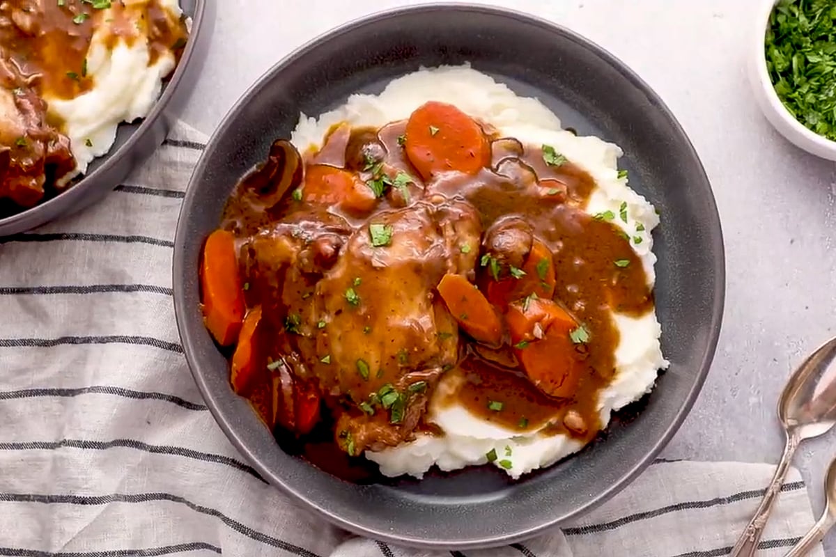 Coq au Vin Recipe – Classic French Chicken in Red Wine Sauce
