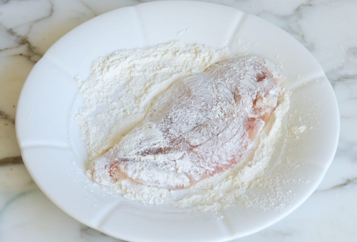 dredging chicken in flour
