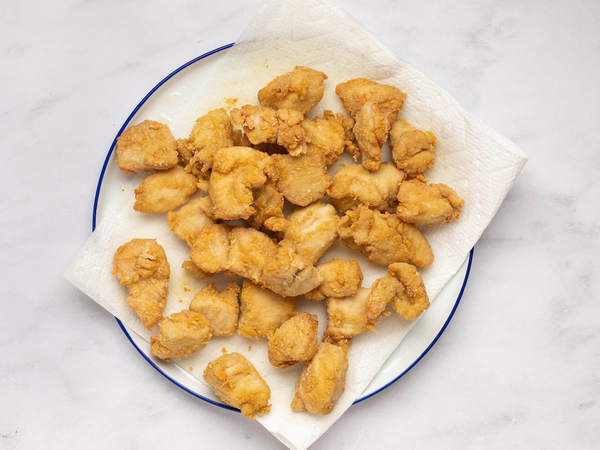 chicken on paper towel