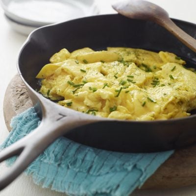 scrambled eggs in cast iron skillet