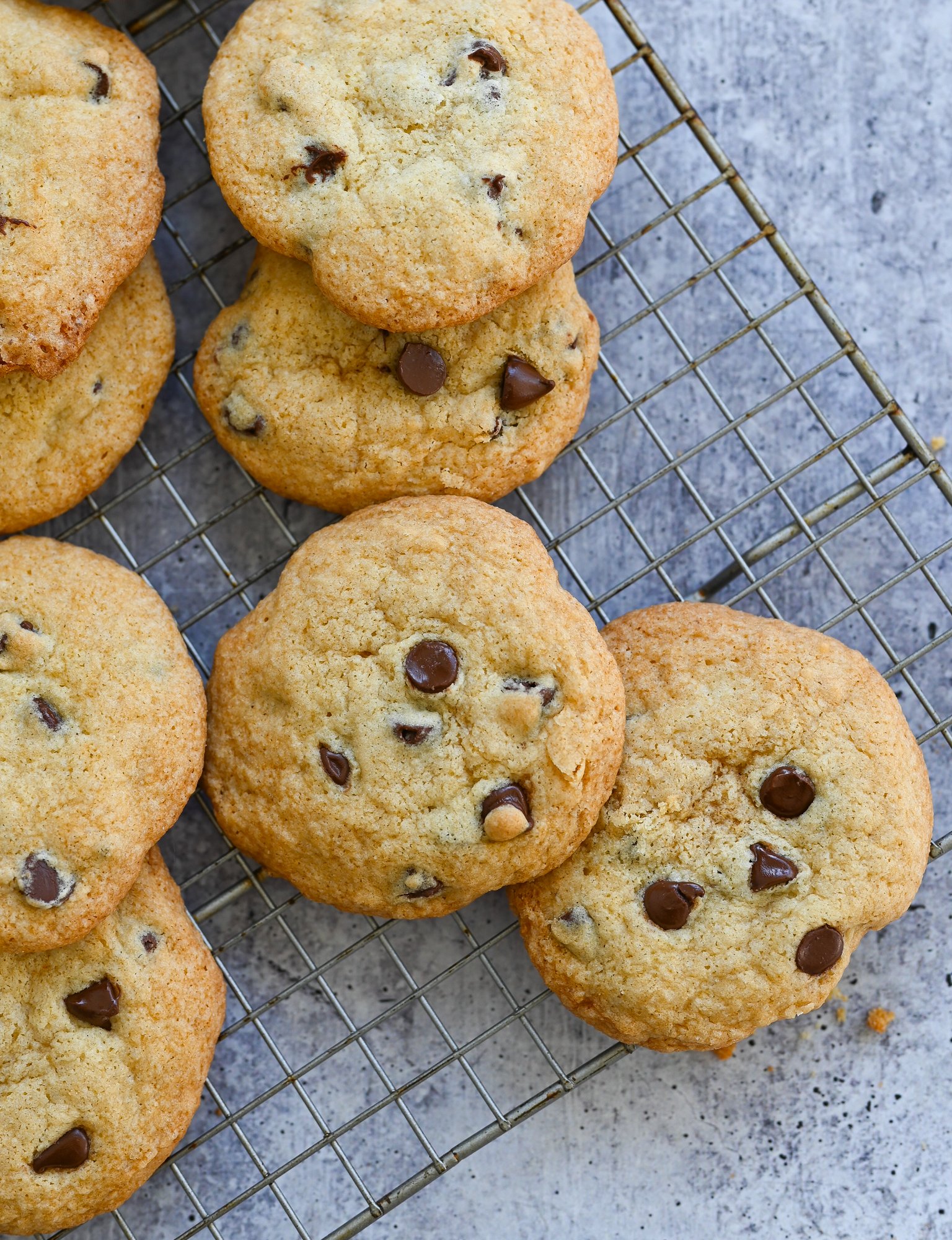 The 9 Best Baking Sheets for Baking Sheet Pan Chicken, Chocolate Chip  Cookies and Everything in Between