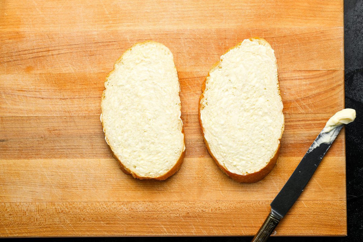 mayonnaise spread on bread