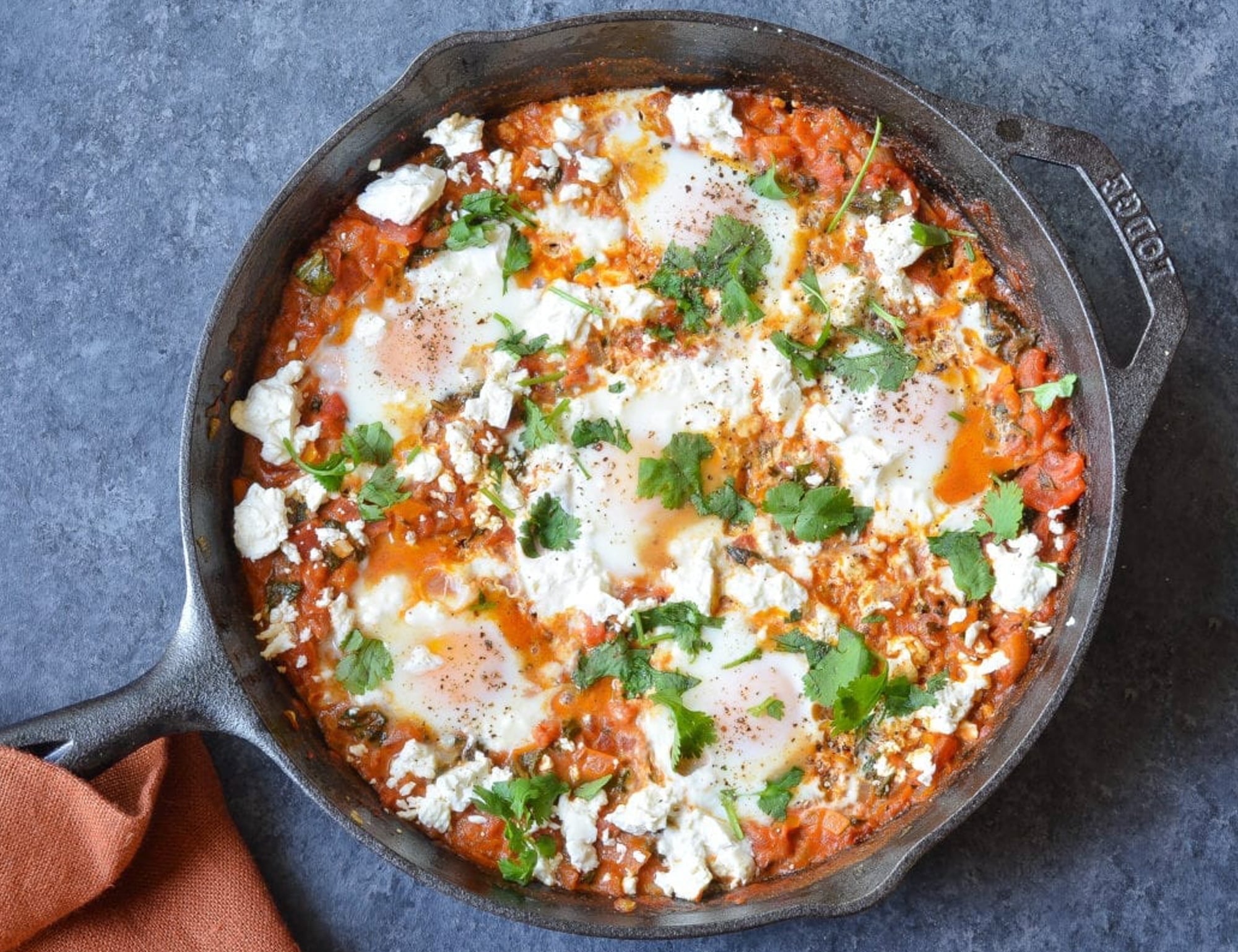 Shakshuka (Poached Eggs in Spicy Tomato Sauce)