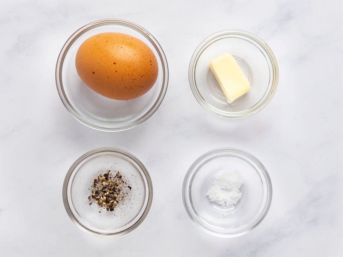 sunny side up eggs ingredients