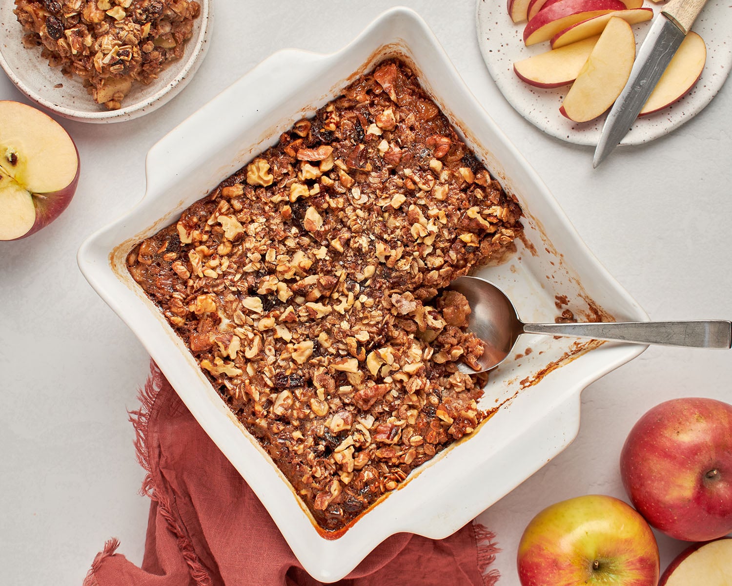 Baked Oatmeal with Apples