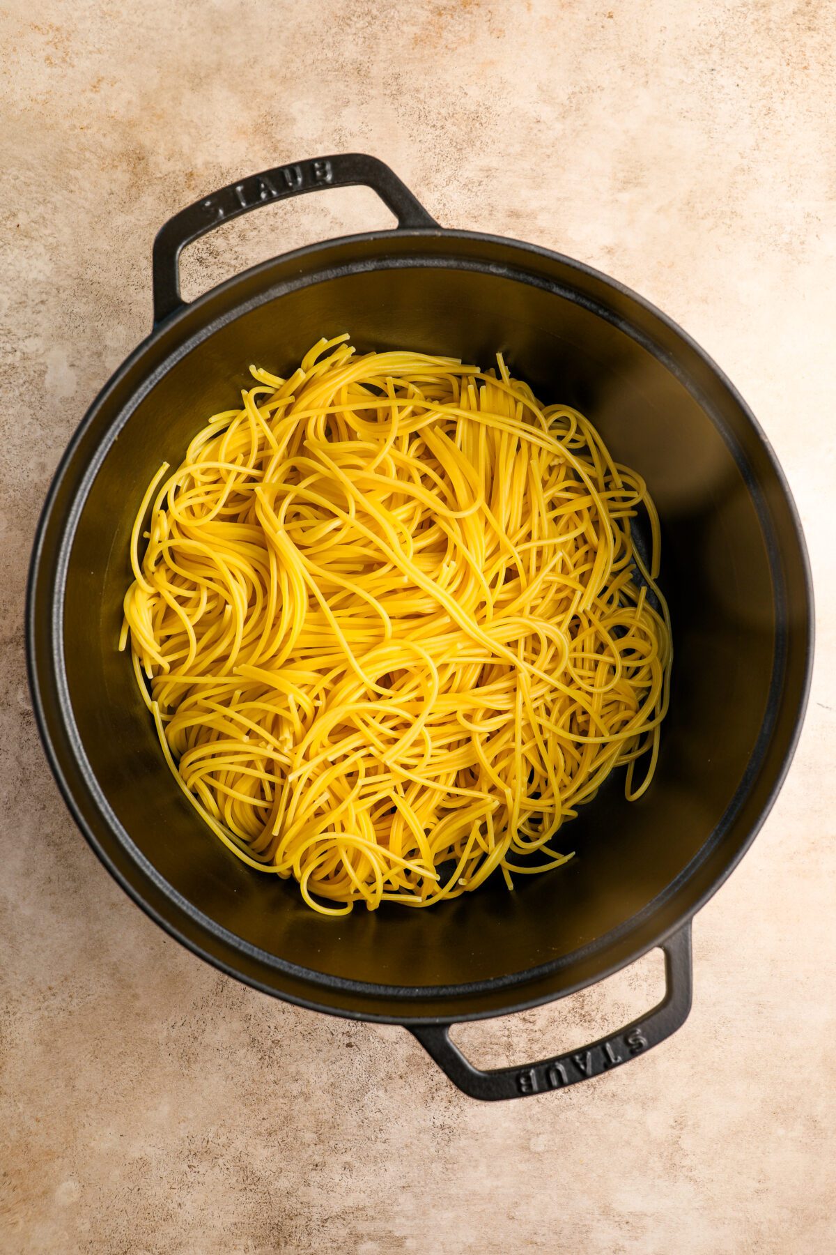 fully cooked spaghetti in dutch oven